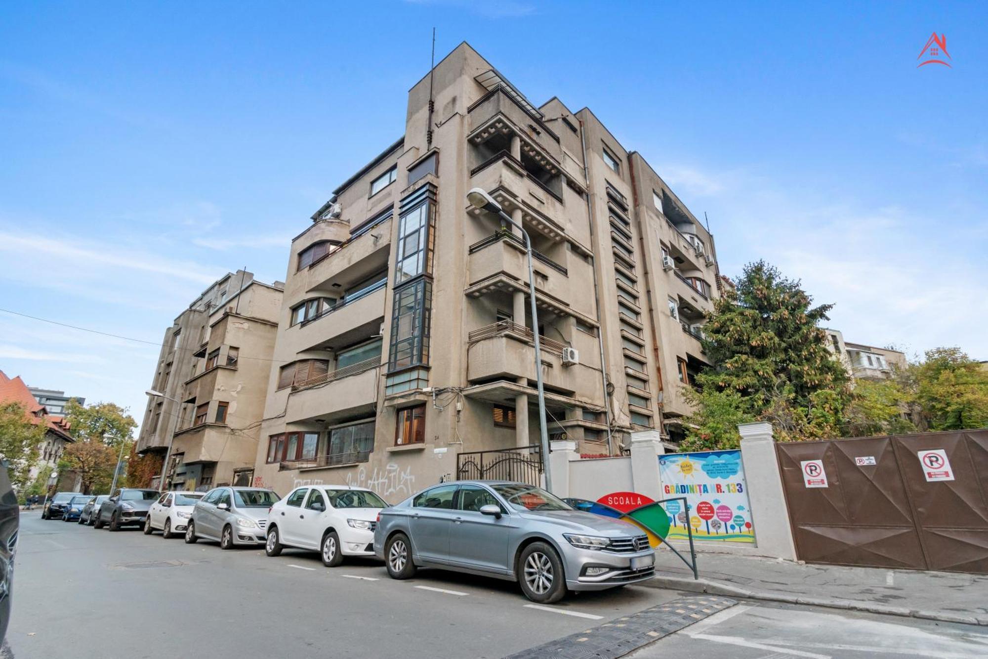 Central Town Cosy Apartment Bucharest Exterior photo